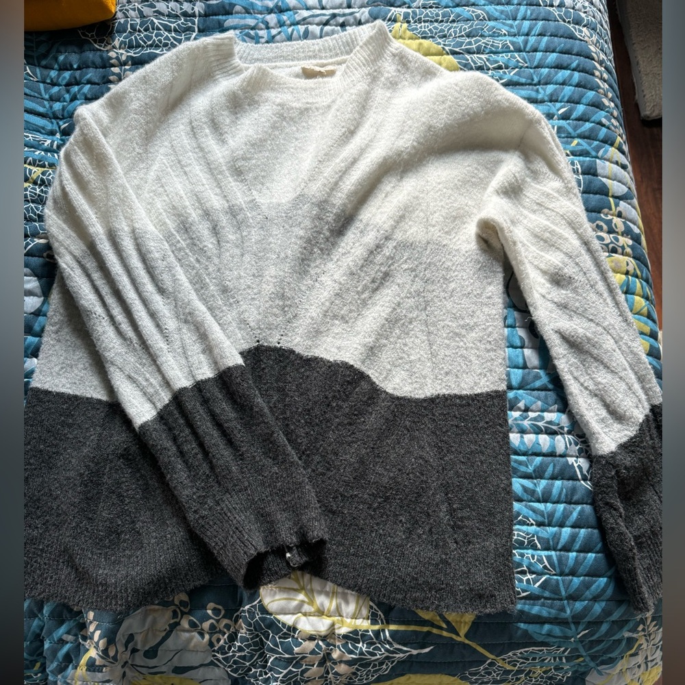Mystree Sweater